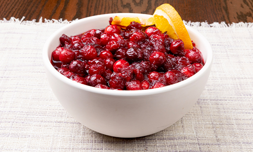 Pratt’s Signature Cranberry Relish is a festive blend of tart cranberries, sweet fruits, and crunchy nuts, perfectly combined for a seasonal favorite the whole family will love.